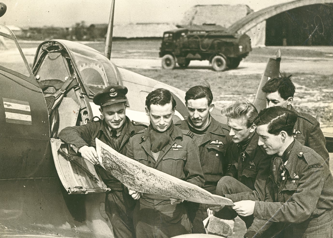 132Sqn FIRST OVER GERMANY 27-04-44 01